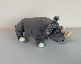 Rhinoceros at VelmasVintageToys