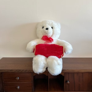 Gund bear 14” white musical plush with log purse at VelmasVintageToys