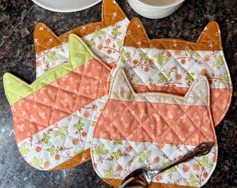 Quilted Cat Shaped Coasters (Cinnamon and Cream Fabric) - Set of 4