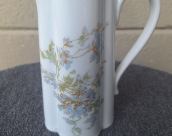 Vintage Haviland Limoge Porcelana 8oz Creamer en patrón "Margaux/Auclair" de Francia