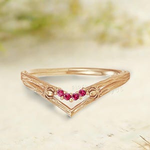 Gothic Ruby Curved Wedding Band, Yellow Gold Nature Inspired Spider Stacking Ring, Custom Handmade Ring For Women,