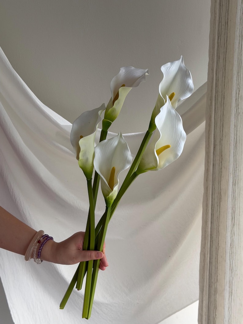 Faux Calla Lily for Bridal Shower, Artificial lily of the valley, Calla Lily Bouquet for Wedding Ceremony Flower CL04 image 3