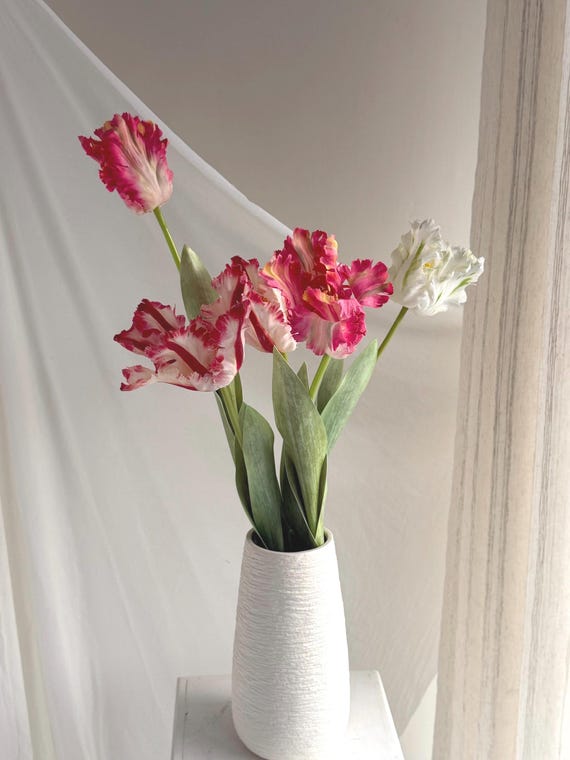 Fake parrot tulip flower,artificial tulips stems, Real touch tulip,fake flower arrangements,fake tulip for Mothers Day gift