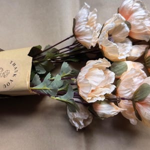 Real Touch Moisturizing Lily Artificial flower Silk Lily Bouquets , Wedding Centerpieces Arrangement, Fake Flower Lily Home Decoration LL01 image 13