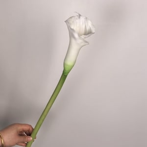 Faux Calla Lily for Bridal Shower, Faux lily of the valley, Calla Lily Bouquets, Wedding Ceremony Aisle Flower for Bride CL01 White