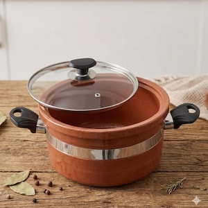 Premium Clay Pressure Cooker with Glass Lid - 3L Natural Terracotta Cooking Pot - Eco-Friendly & Health Conscious Cookware