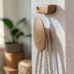 Wooden Wall Hooks Set, Round Oak Hooks, Minimalist Coat Hooks, Modern Wall Hangers, Entryway Organizer, Scandinavian Wall Decor