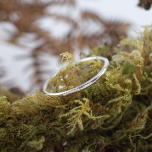 Solid 18ct Gold Round Wedding Ring - Stacking, Simple, Delicate Halo Band
