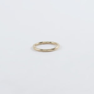 Solid 18ct Gold Seamless Hoop Earring - Cartilage Piercing, Sleeper Huggie
