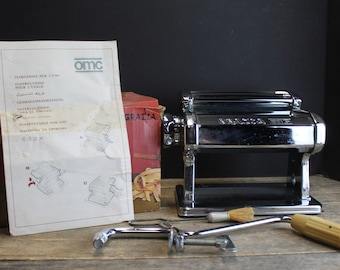 Vintage Working Grazia Pasta Maker Model 150 Original Box