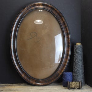 Antique Oval Wood Frame With Concave Glass  Wedding Family Portrait 22 3/4" x 17"