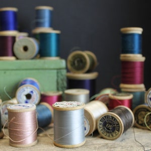 64 Vintage/Antique  Wood Thread Spools With Thread  Vintage Sewing Notions