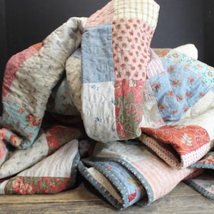 Vintage Beautiful  Patchwork Cotton Quilt 95" x 80"