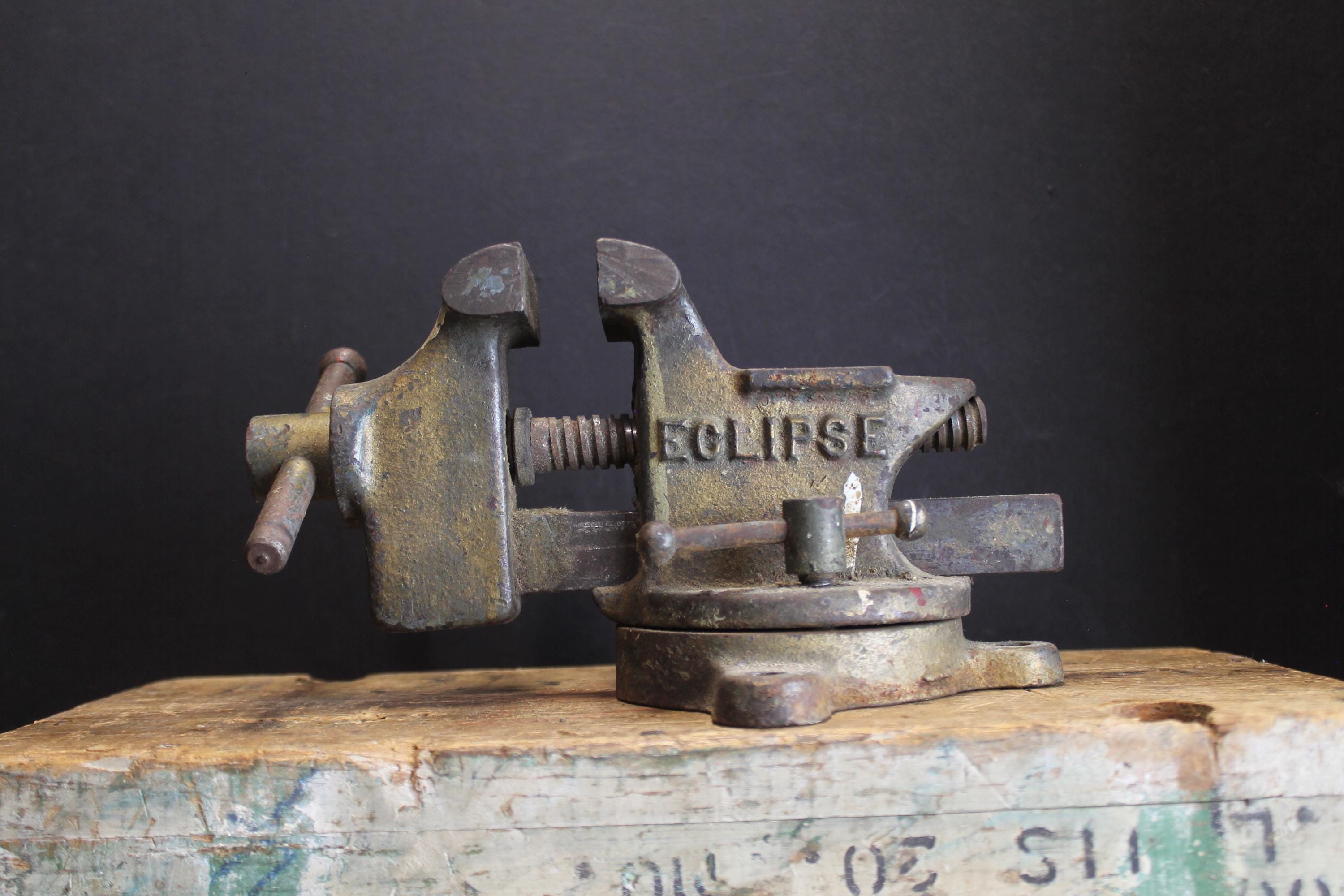 Antique Bench Vise Anvil - Etsy