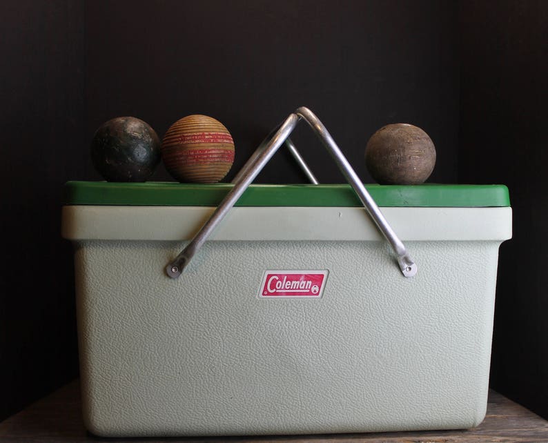green ice chest