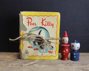 Well Loved 8 Antique Tell a Tale Books 1930s to 1960's