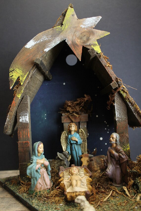 Vintage Mid Century Lighted Nativity With 11 Figurines Made in Etsy
