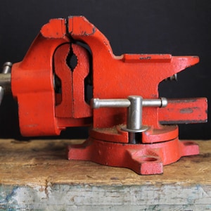 Vintage Red Workbench Swivel Vise  Taiwan
