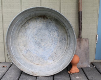 Vintage Large Round Zinc Galvanized Basin With Drop Handles - Farm Basin - Rustic Wine Cooler - Planter - Wash Tub 24" Diameter