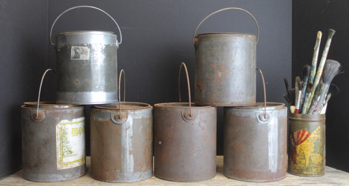 6 Vintage Quart Size Paint Cans With Handles and Lids // Etsy