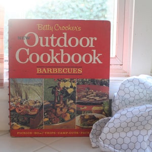1967 Betty Crocker&#39;s Outdoor Cookbook: eerste editie, picknick- en kampeerrecepten