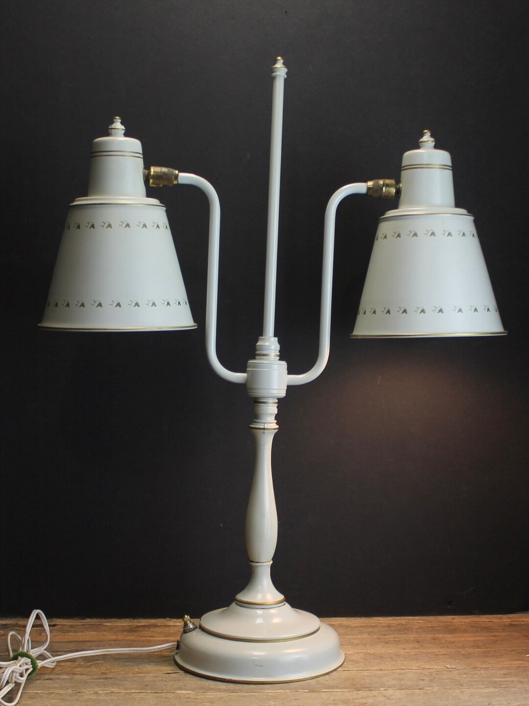 1960年代ビンテージ　ポルカドットエレファント　ライト 1960s Tole Painted Double Desk Lamp: Vintage Bedside Lighting - Etsy