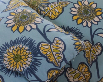 2 Mod Floral Pillow Covers Sunflowers Leaves Blues White Yellow 22" Squares