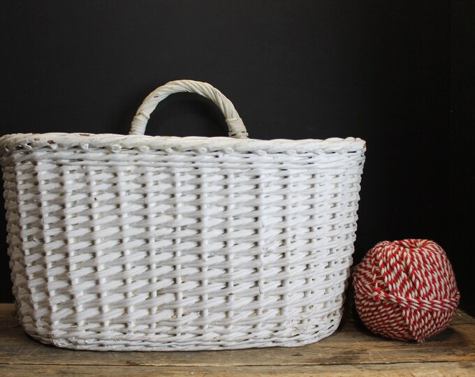 Vintage White Wicker Mail Basket Wall Hanging or Tabletop Sorting