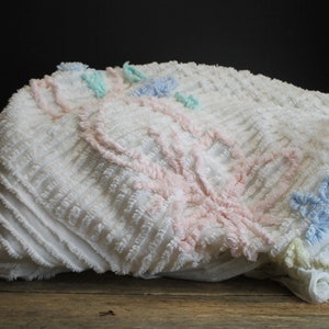  Hilo de terciopelo de chenilla para tejer lana gruesa y cálida para  tejer de ganchillo de algodón, lana de bebé, suéter tejido a mano (color :  26) : Arte y Manualidades