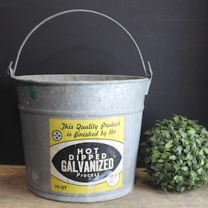Vintage Hot Dipped Galvanized No. 10 Bucket  Garden Pail  Old Farm House Pail