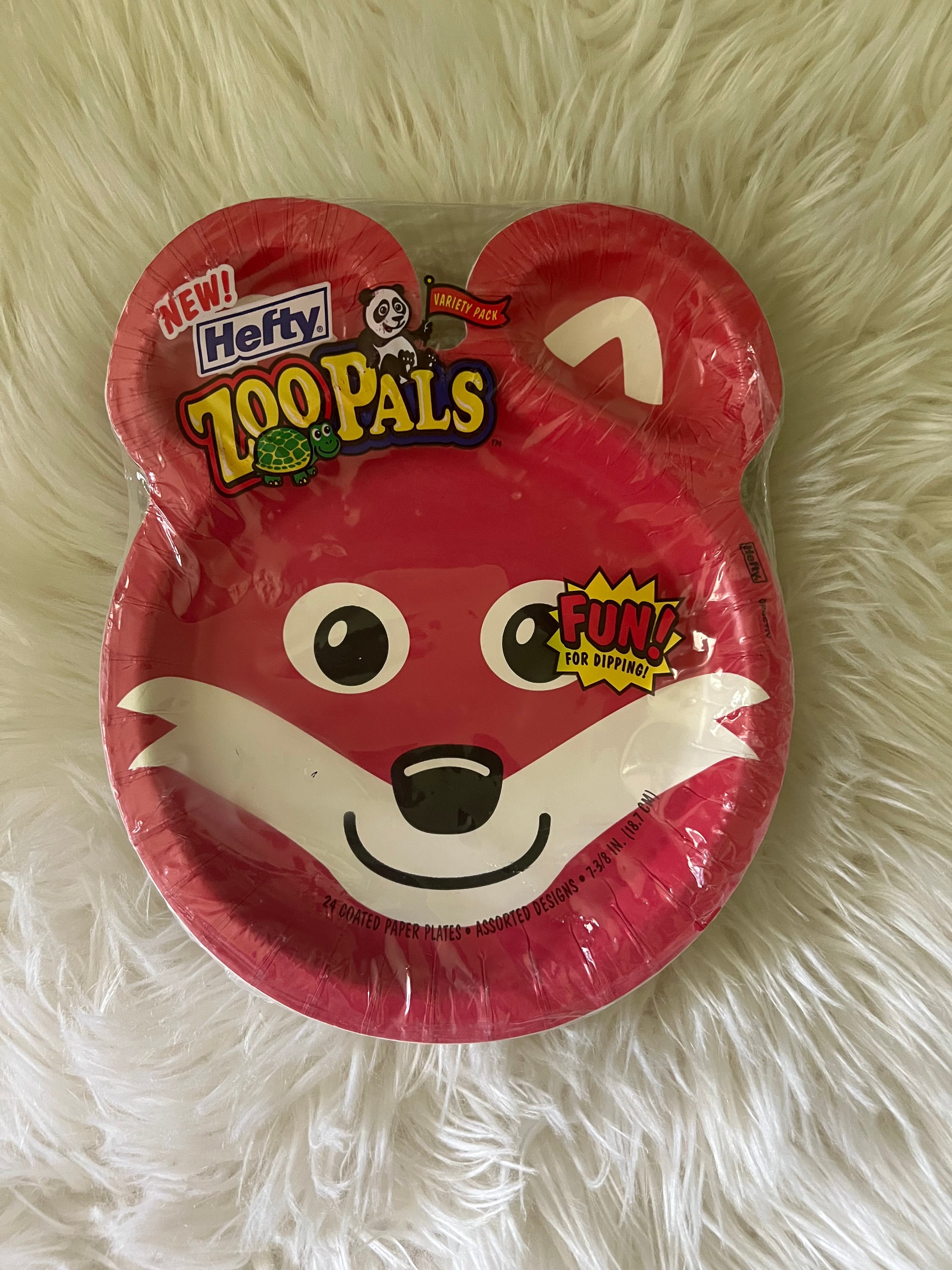 Vintage 2001 Sealed Zoopals 24-pack Paper Plates -  Denmark