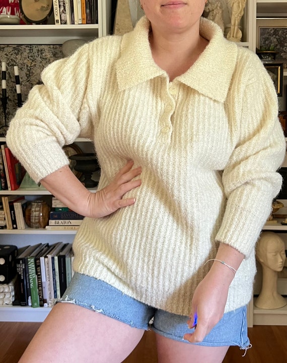 Vintage Ivory Collared Sweater - image 6