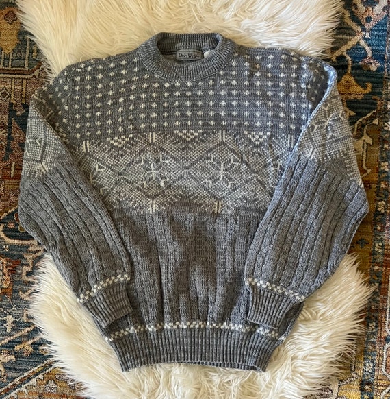 Vintage 1980s Grey Snowflake Sweater - image 2