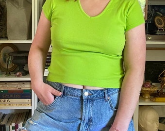 Vintage 1990s Green Tshirt Blouse