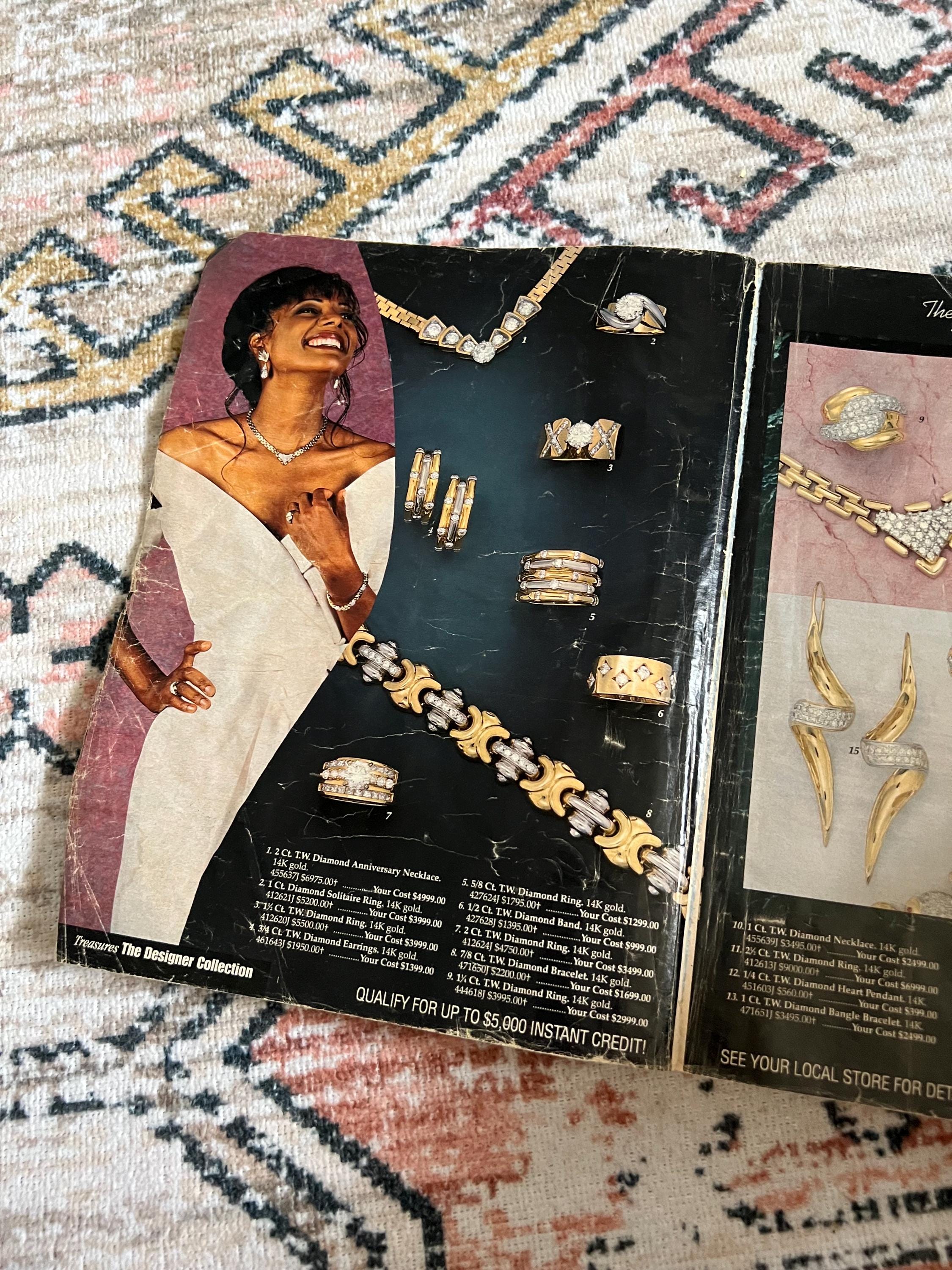 最終値下げ。 霞が関カンツリー倶楽部史 4巻 Vintage 1994-1995 Service Merchandise Catalog / Paperback