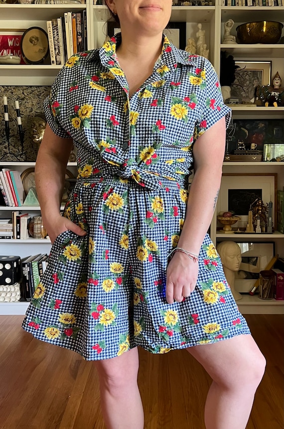 Vintage 1990s Checkered Strawberry and Sunflowers 