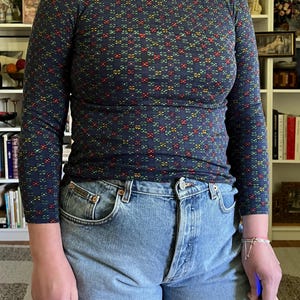 Vintage 1970s Blue Floral Zipper Back Turtleneck Top Blouse