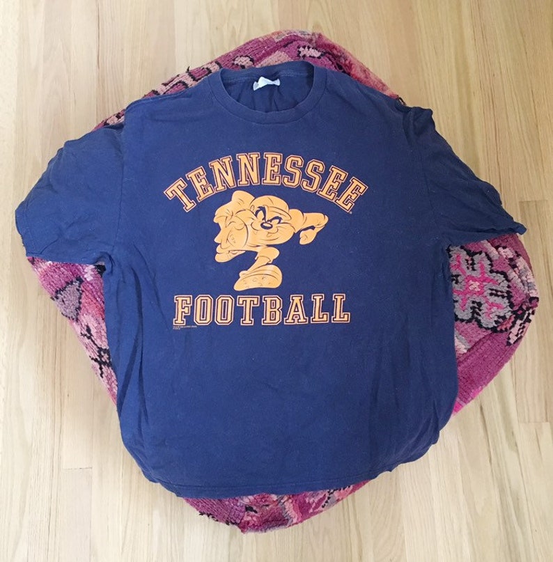 Warner Brothers Taz Novelty Shirt Vintage Navy 1998 Tennessee Volunteers Football Tshirt