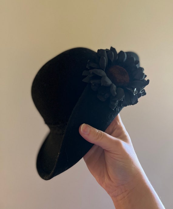 Vintage Black Felt Floral Wool Hat - image 6