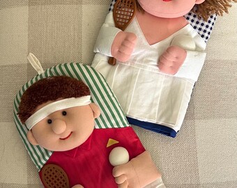 Vintage 2001 Set of Two Winfield Trading Company Tennis Couple Oven Mitts Pot Holders