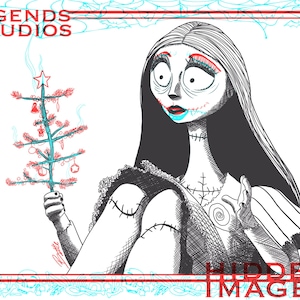 Puede incluir: Una ilustración en blanco y negro de un personaje de la película Pesadilla antes de Navidad sosteniendo un pequeño árbol de Navidad con adornos rojos y azules. El personaje lleva un vestido con ribete de encaje y tiene el pelo largo y negro. El fondo es blanco con un borde azul y rojo.