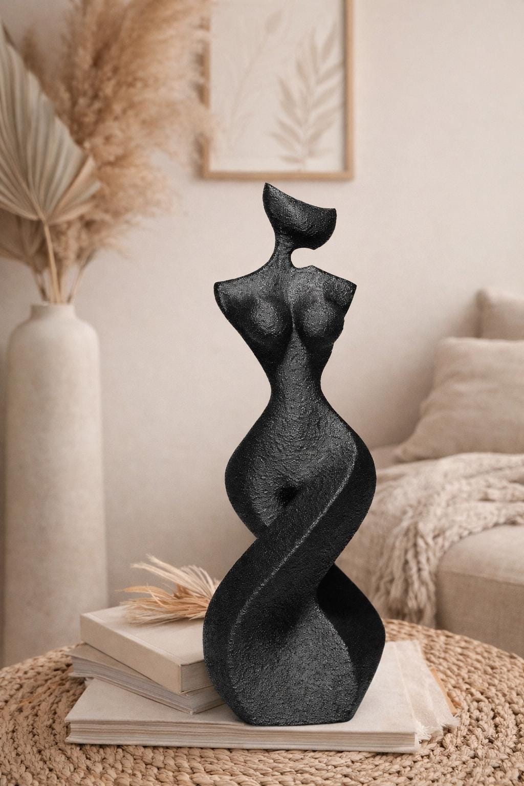 A Belcari Sculpture - Etsy UK