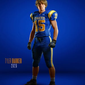 Clean Sweep Fast Track Edition, proporcje obrazu 4:5 – szablon plakatu sportowego w formacie PSD do programu Photoshop, zastosowanie w wielu dyscyplinach sportowych, tło cyfrowe, szablon sportowy