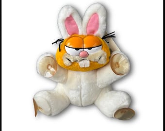 Vintage 1981 Dakin Garfield Cat “Stuck On You” Bunny Suction Cup Plush with Tags Rare