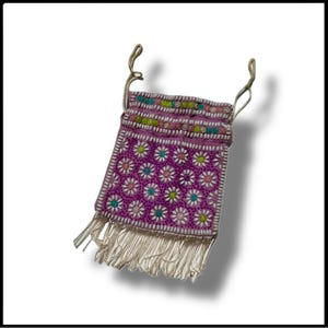 Cartera estilo vintage boho con cuentas y cordón ajustable