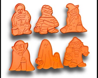 Lot Of 6 Vintage 1979 Chilton Kiddie Kreetures Halloween Cookie Cutters