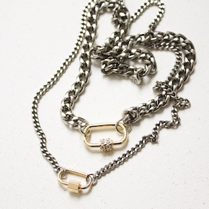 Silber Panzerkette Karabiner Halskette, Mixed Metal Halskette, Charm Halter Halskette, Karabiner Kette Halskette, Front Verschluss Halskette