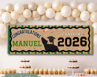 Plantilla editable de pancarta de graduación verde y dorada – Decoración de fiesta pintada a mano (descarga digital) - Clase de 2026
