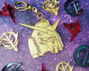 Gold Mirrored Gundam Head Keychain