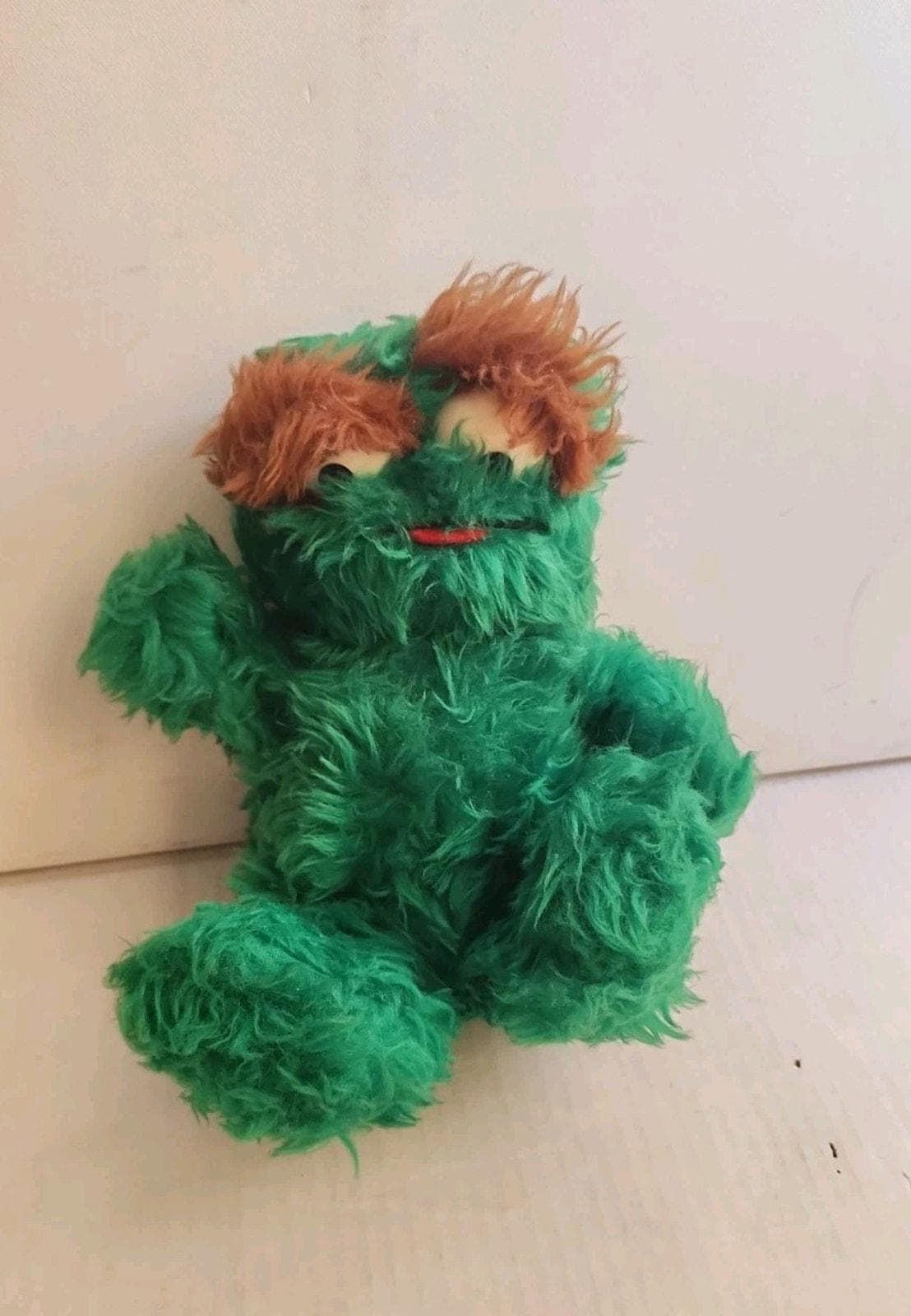 Vintage Oscar the Grouch Seasame Street Knickerbocker Plush 12" Long 1980s